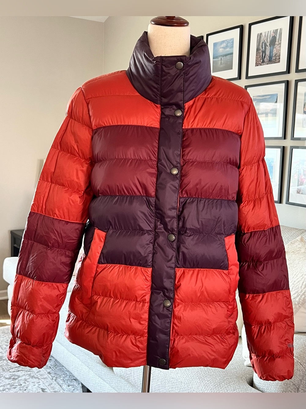 Eddie Bauer Women’s StratusTherm Down Puffer Jacket Size Large